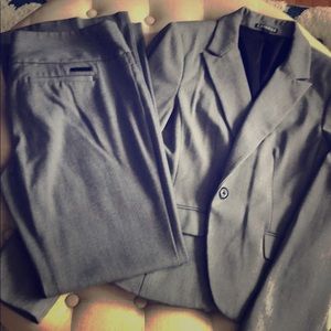 Gray pant suit